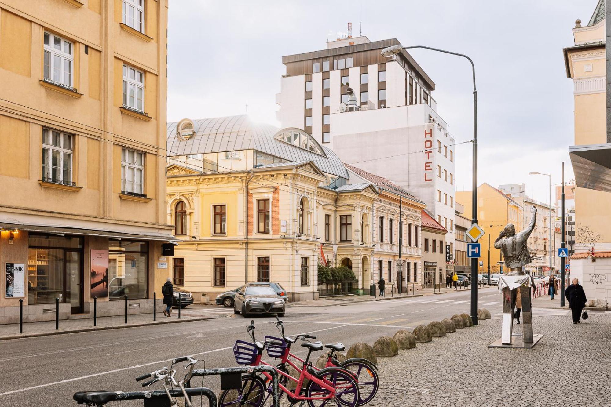 Skau Dunajska 58A Apt3 Appartement Bratislava Buitenkant foto